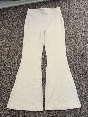 Aerie Groove On Ribbed Velour Flared Pull On Pants Womens Sz L Regular Ivory NWT